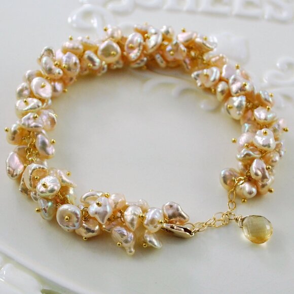 Champagne Pearl Cluster Bracelet in Gold - Picture 4 of 5